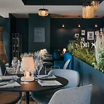 Mercure Toulon 4* 라센느쉬르메르