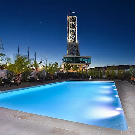 Mercure Toulon 4*