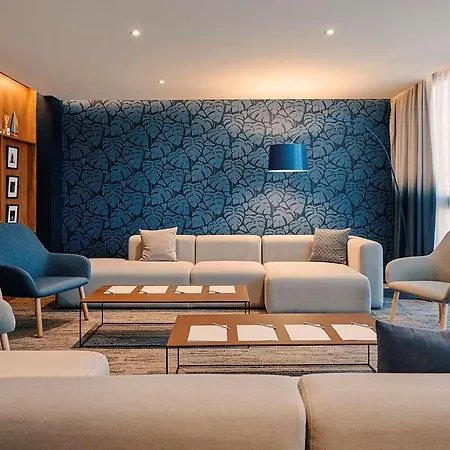 Mercure Toulon Hotel 4*