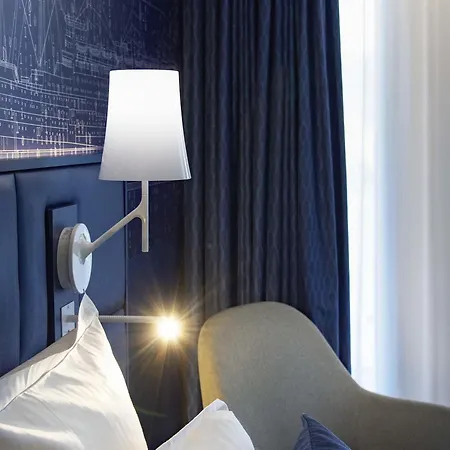 Mercure Toulon فندق