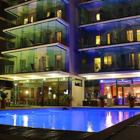 Mercure Toulon 滨海拉塞讷