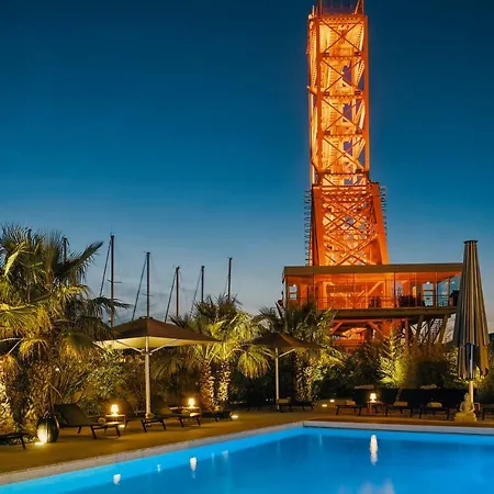 Mercure Toulon 4*